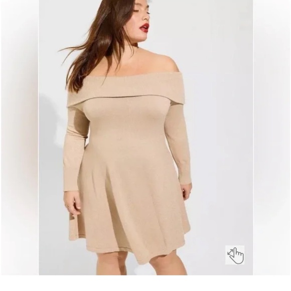 Elegant Off-Shoulder Beige Marilyn Monroe Dress - Picture 3 of 5